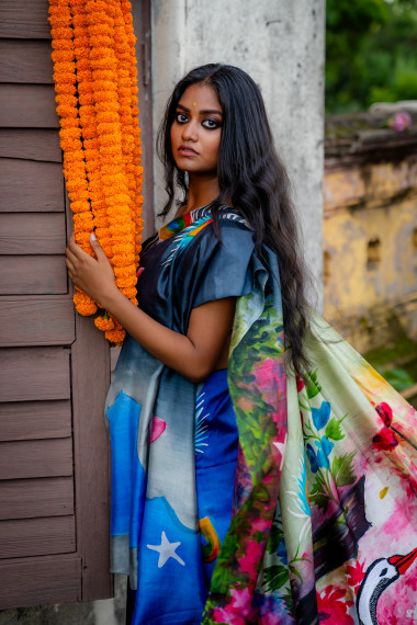 The Moonlight Tryst - Avisar - BBS24